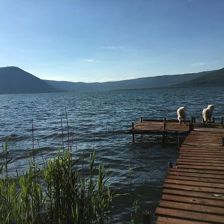 Bed and Breakfast La Finestra Sul Lago Рончильоне Экстерьер фото