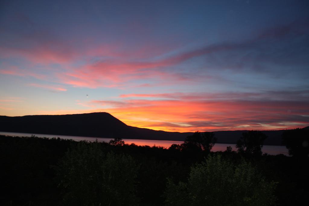 Bed and Breakfast La Finestra Sul Lago Рончильоне Экстерьер фото